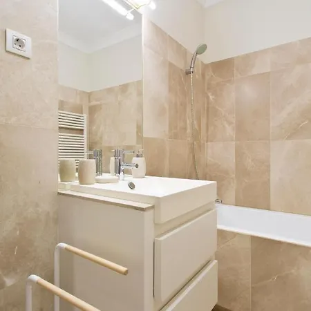 Boutique Rentals- Douro Ribeira Historical Center With Parking
